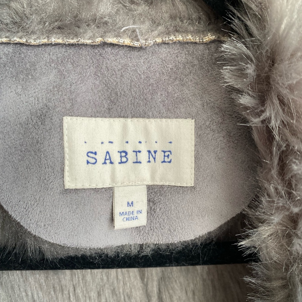 Sabine Women’s Vest Gray Faux Fun Lining Size Medium Faux Suede‎ - Picture 2 of 6